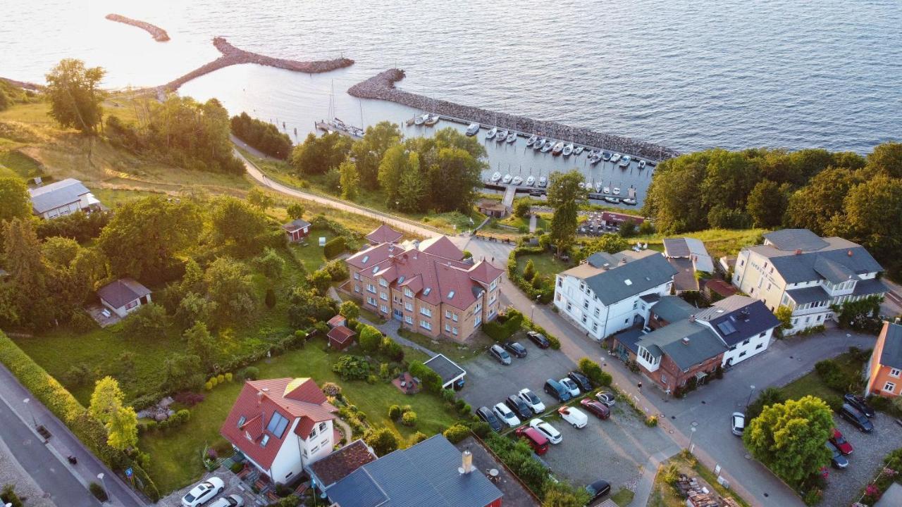 Ferienwohnung Mit Traumhaftem Meerblick - Haus Am Meer Fewo 01 Lohme Exterior photo